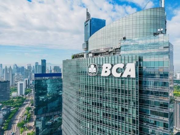 BCA KCU BUKIT DARMO BOULEVARD 085743054461 Tlp. 