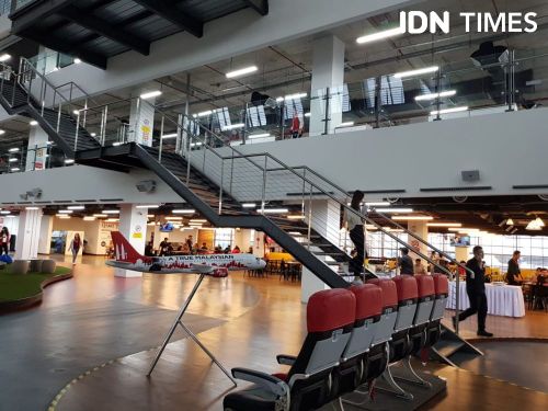 Bagaimana cara mengubah nama saya di tiket perjalanan AirAsia